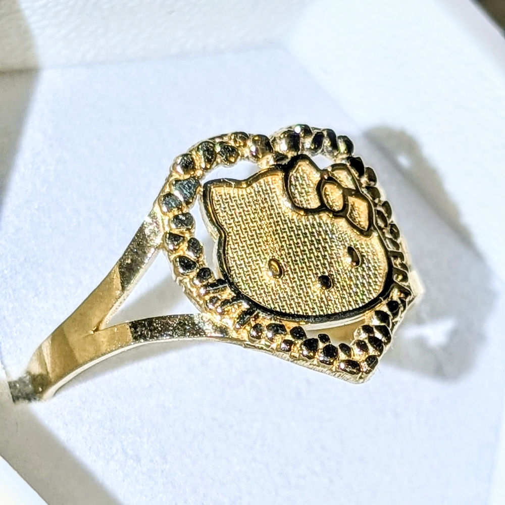 Gold Hello Kitty Ring